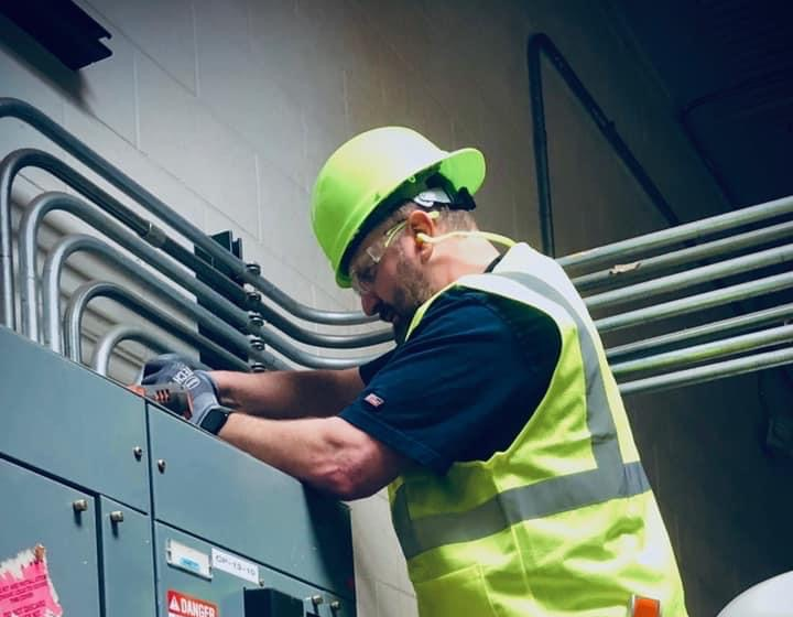 Electrical Services for Industrial & Commercial Needs in Indianapolis | CNC Machine Hookups, Warehouse Wiring by Diverse Fabrication